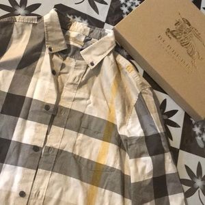Burberry shirt size m